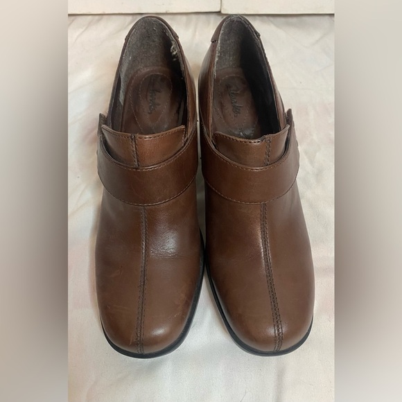 Clarks Womens Ankle Boots Brown Studded  Block Heels Leather 5M - Picture 2 of 7